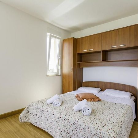Apartments Monte Rosso Савудрія Екстер'єр фото